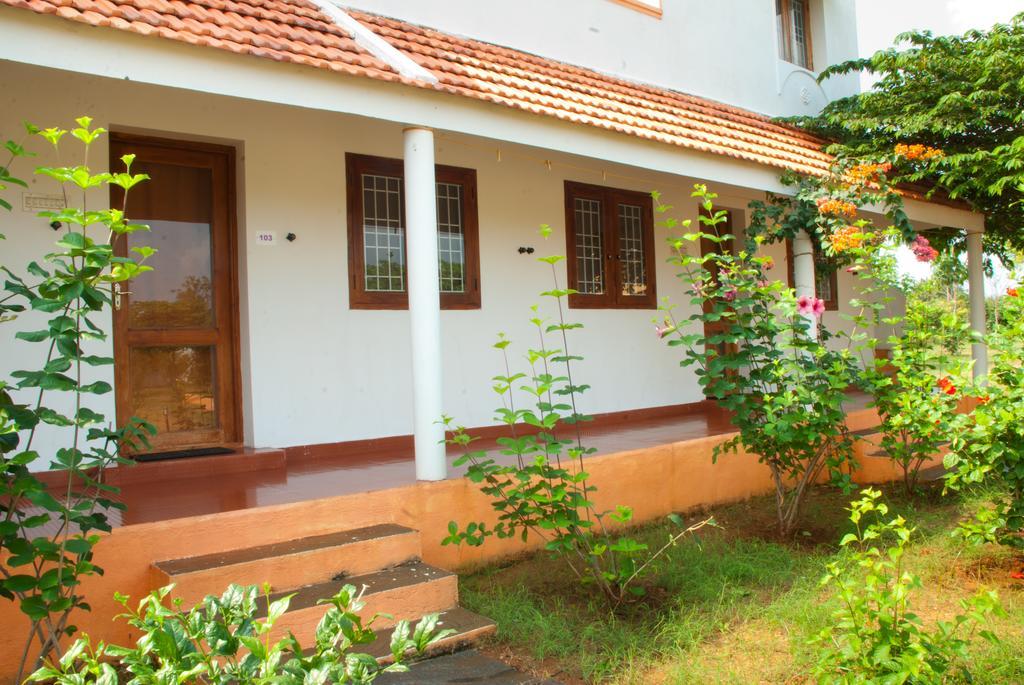 The Mountain Retreat Hotel Tiruvannāmalai Екстериор снимка